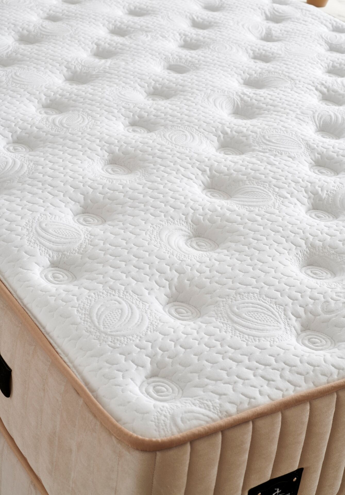 Siena 100x200 Single Mattress, Divan Base, Headboard Set CP1035