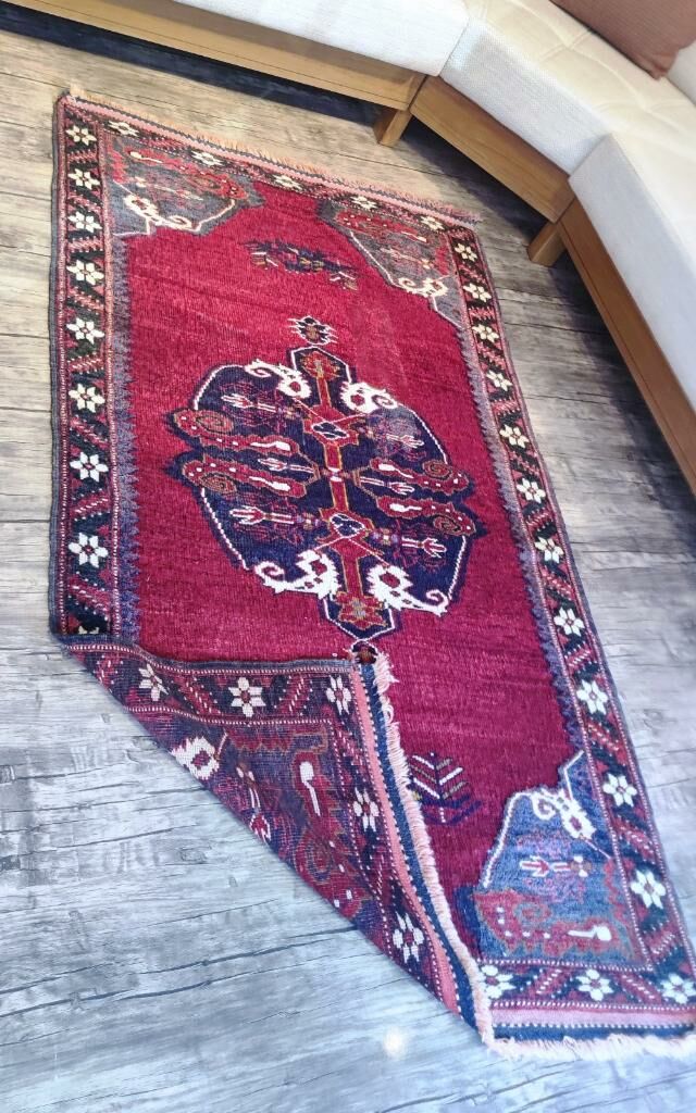 Soma Hand-Woven 178x102 Rug MDH1009