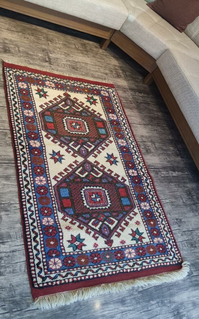 Ayvacik Root Dye Hand-Woven 134x91 Rug MDH1010