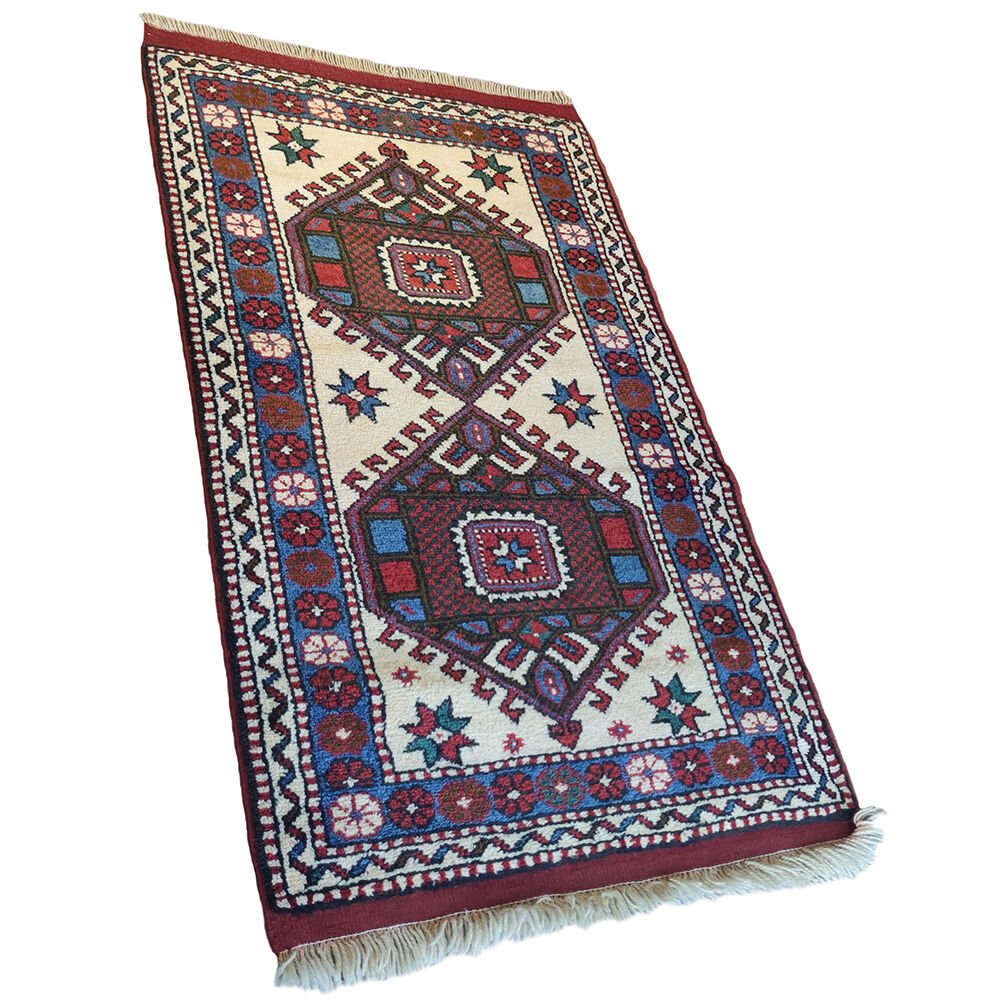 Ayvacik Root Dye Hand-Woven 134x91 Rug MDH1010