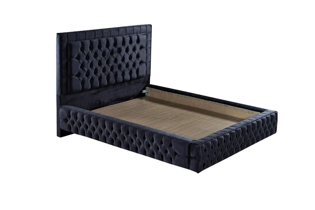 Chester 140X200 Çift Kişilik Karyola EY2400