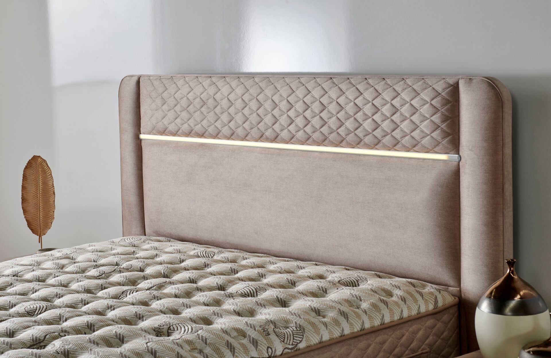 Gusto Krem 200 cm Çift Kişilik Baza Başlığı CB3204