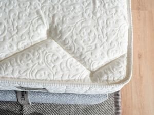 Kermes 140x190 Çift Kişilik Yatak, Baza, Başlık Seti MBL1001