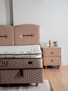 Lotus 140x200 Çift Kişilik Yatak, Baza, Başlık Seti MBL1006