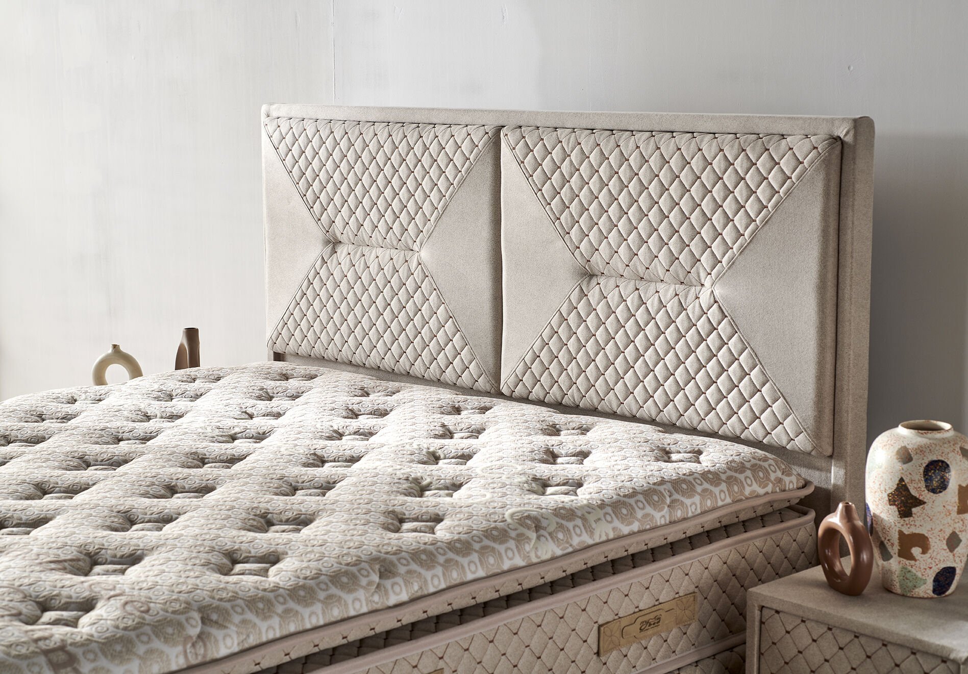 Petra 140cm Çift Kişilik Başlık