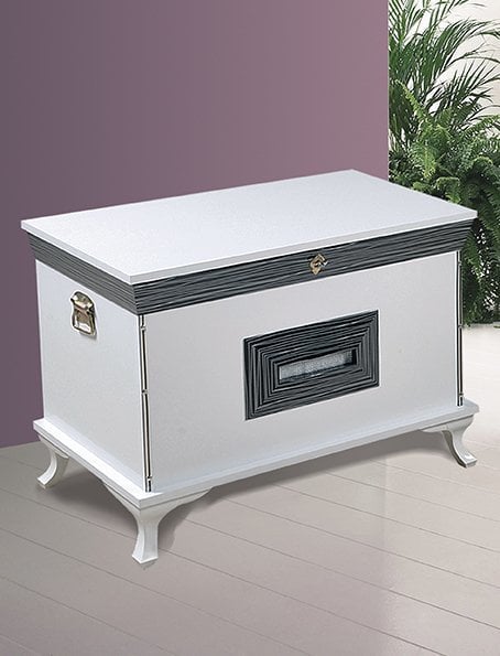MD Lukens White Chest U840
