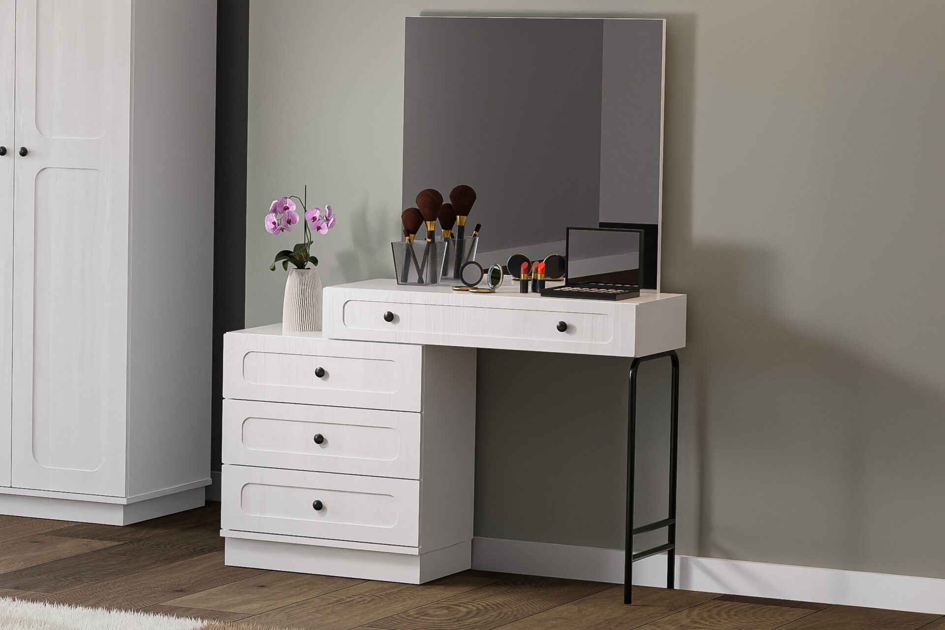 Vintage Şifonyer - Beyaz TN0102