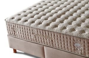 Valentino 200 x 200 Çift Kişilik Yatak, Baza, Başlık Seti CB3302