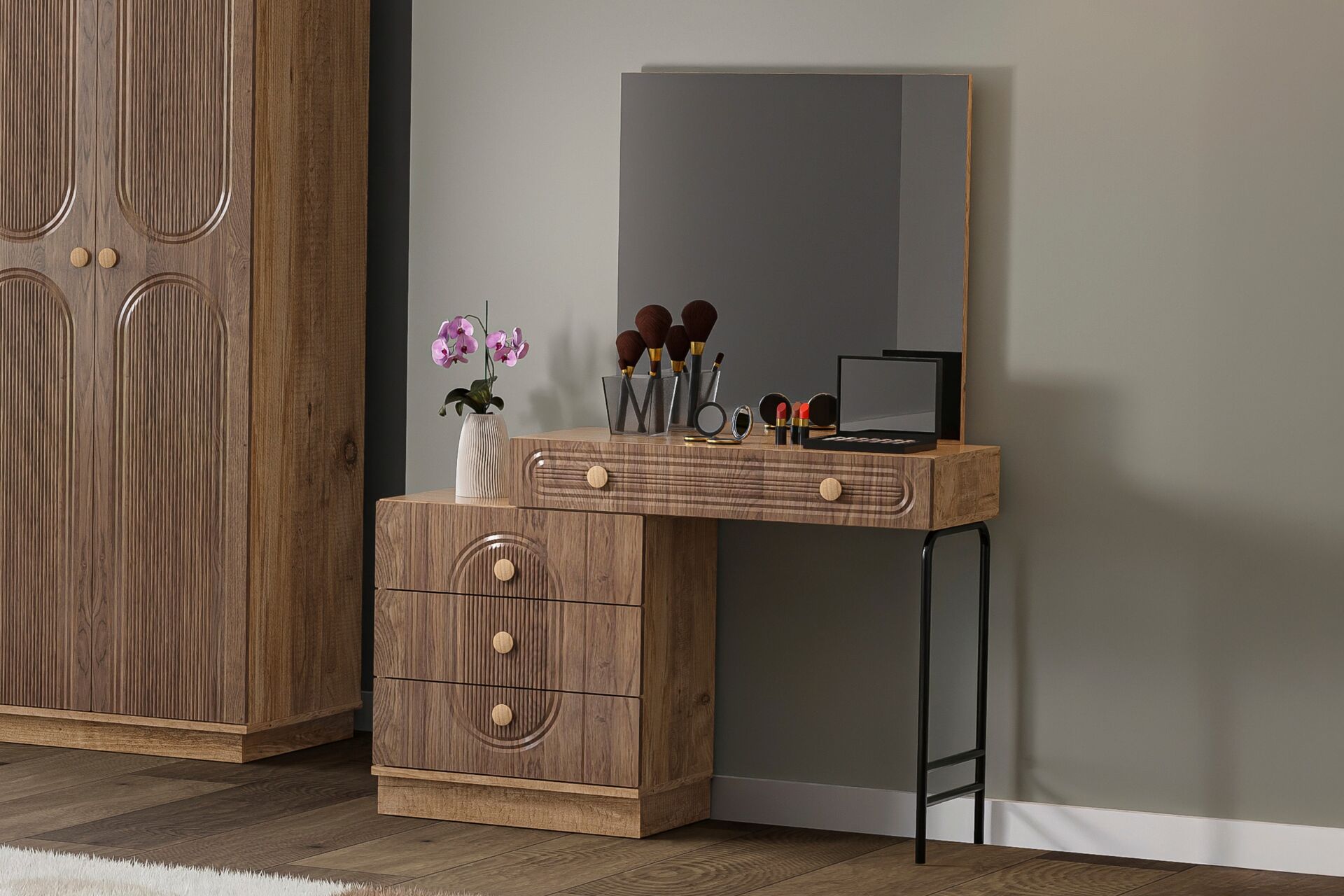 Mira Bedroom Set %100 MDF - Atlantic Pine / Walnut TN0126