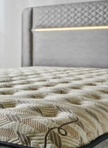 Gusto Gri 200 x 200 Çift Kişilik Yatak, Baza, Başlık Seti CB3304