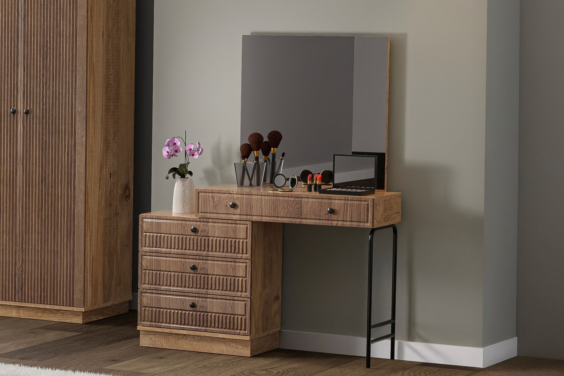 Defne Şifonyer - Atlantik Çam / Ceviz TN0150