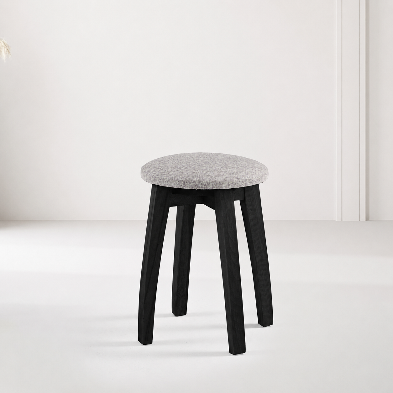 Stool Black HDR1352