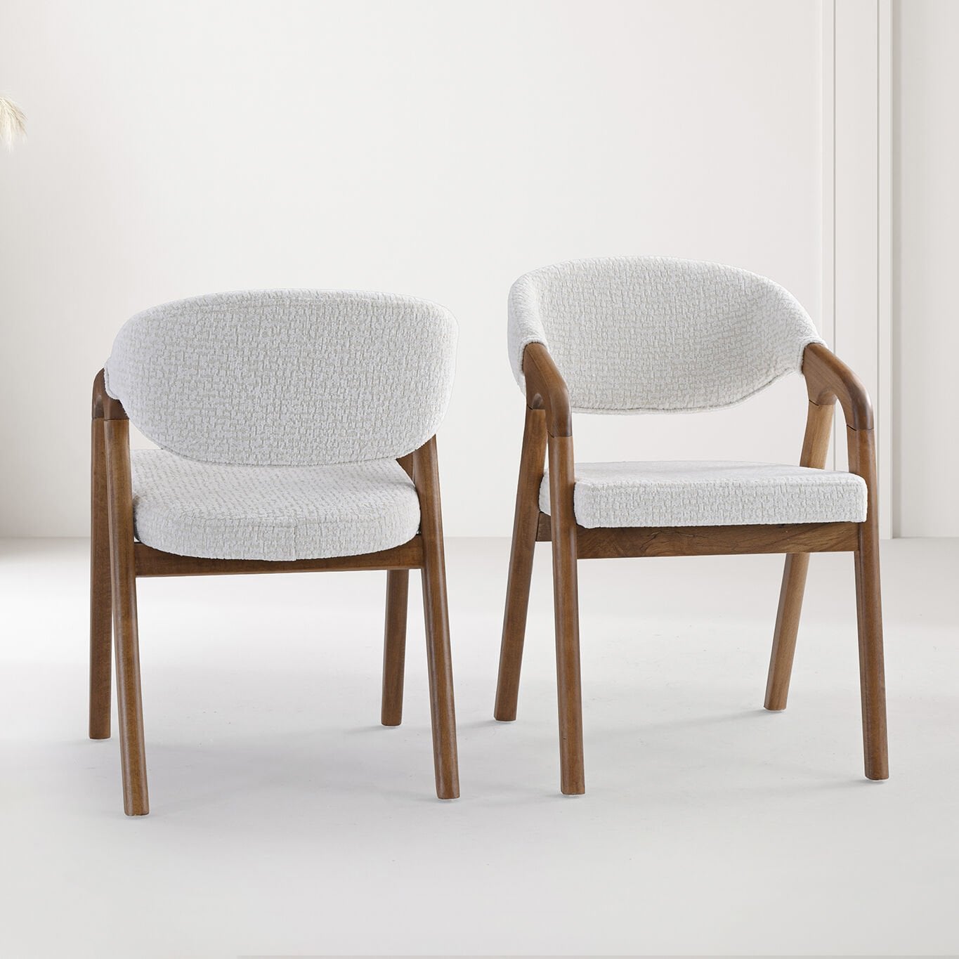 Eros Walnut Table & Nova Chair & Ruya Bench Set HDR1412
