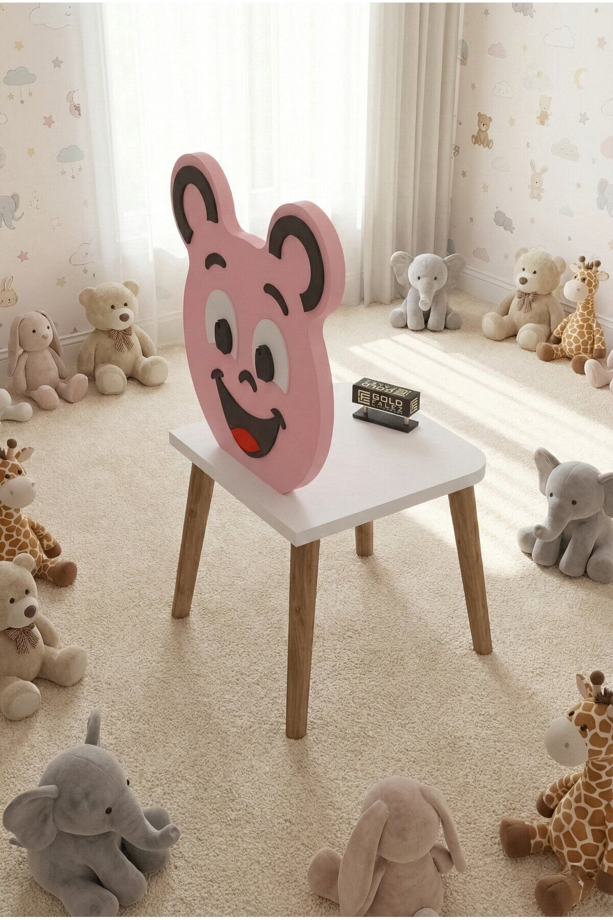 MD Happy Face Children's Chair Pink