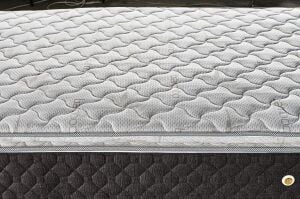 İnci Pedli 150X200 Çift Kişilik Yatak EY2117