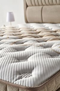 Diana 160x200 Çift Kişilik Yatak, Baza, Başlık Seti